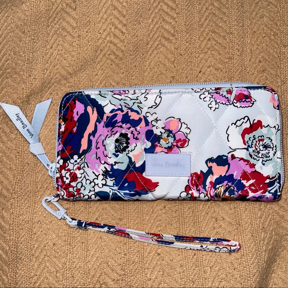 Vera Bradley Wristlet